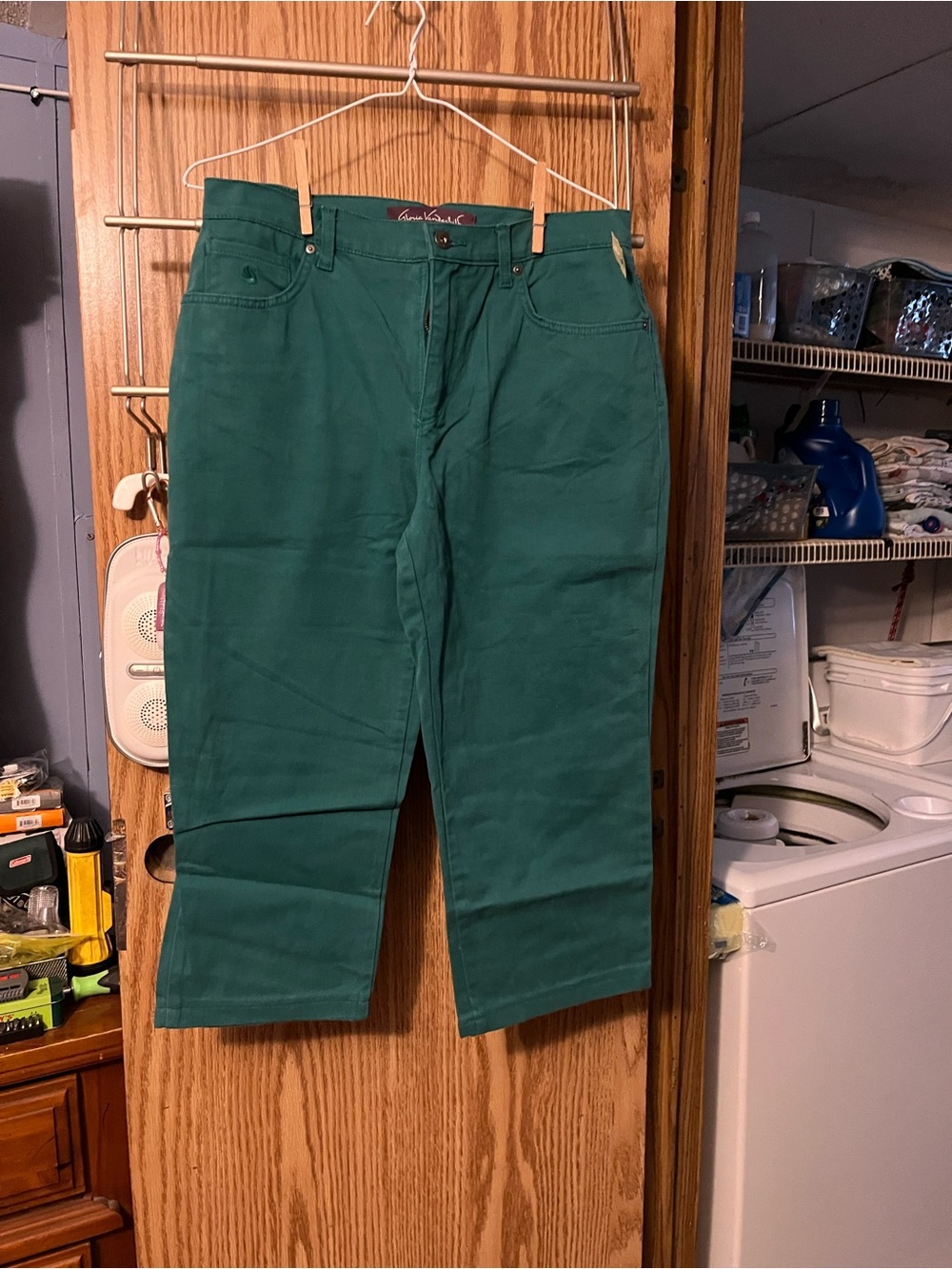 Gloria Vanderbilt Emerald Green Women's Capris